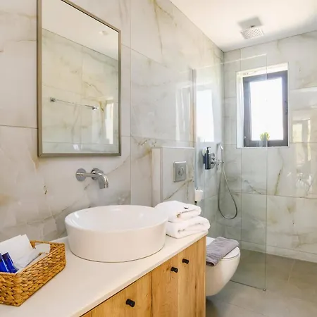 Вилла Zen Zazan By